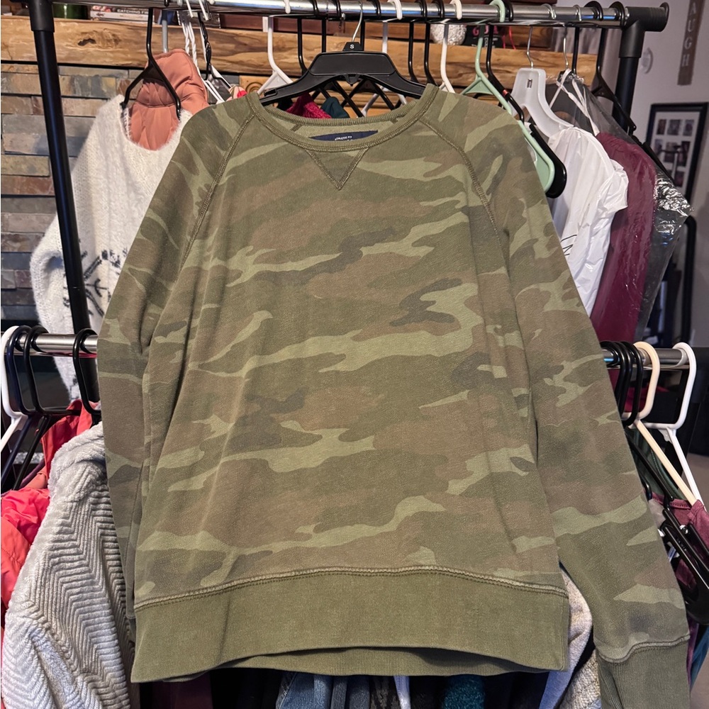 AE Camouflage Crewneck Sweatshirt - Olive Camo